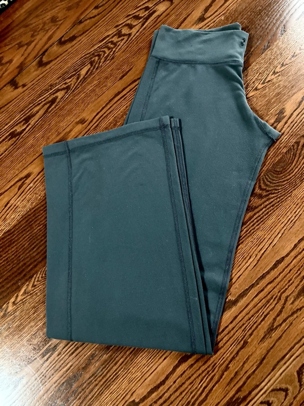 Lululemon Wide Leg Pants in Coal Gray - Picture 9 of 10
